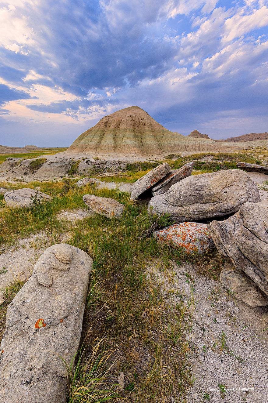 Scenic landscape photograph of the  rocky landscape at Toadstool Geologic Park in western Nebraska. - Nebraska Picture