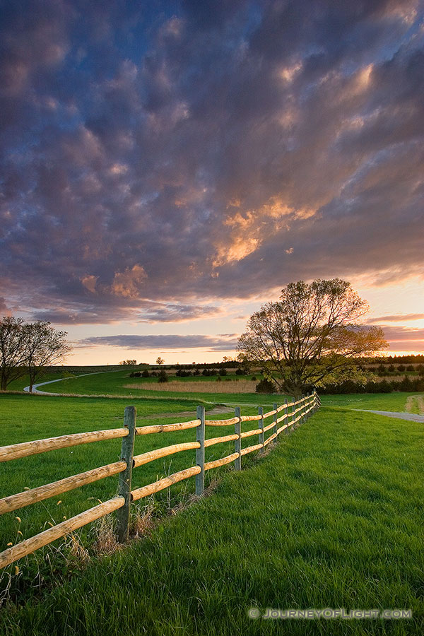 Sunset at Mahoney State Park near Ashland, Nebraska.  Eugene T. Mahoney State Park overlooks the picturesque valley of the Platte River near Ashland in southeast Saunders County.  - Mahoney SP Photography