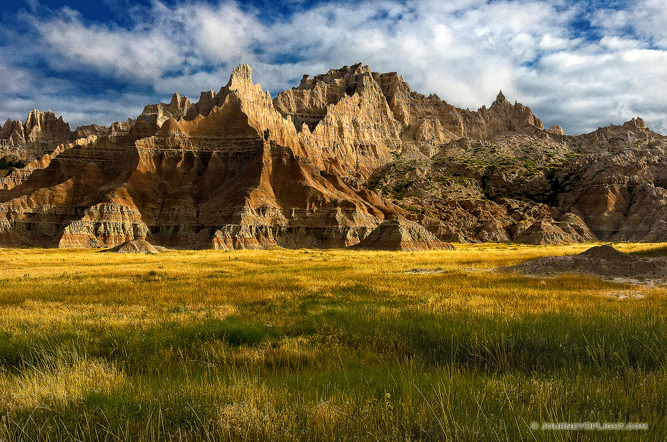 The early morning light illuminates the unusual formations in Badlands National Park, South Dakota. - Badlands NP Picture