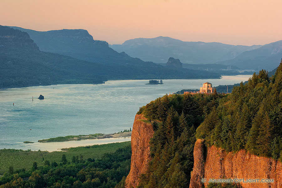A view of the Vista House overlooking the Columbia River Gorge in Oregon. - Pacific Northwest Photography